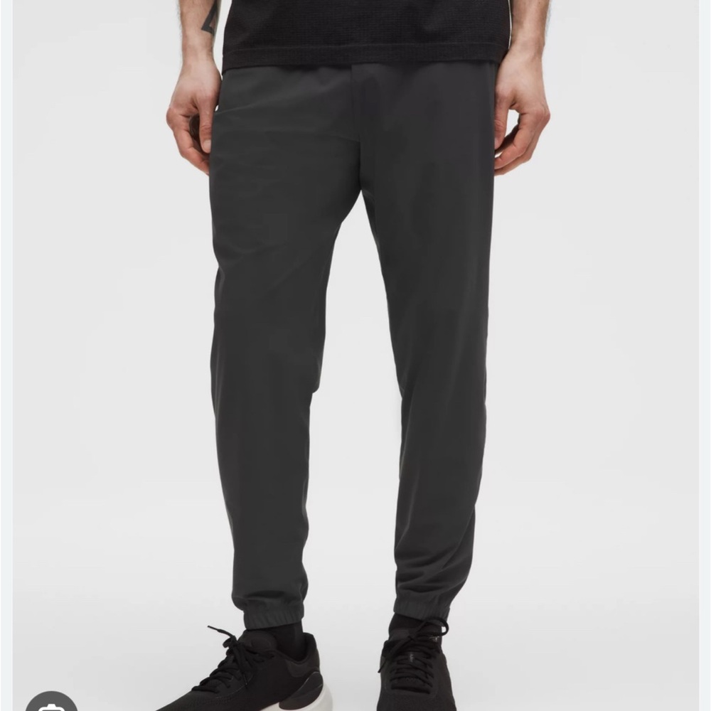 Lululemon surge jogger small gray